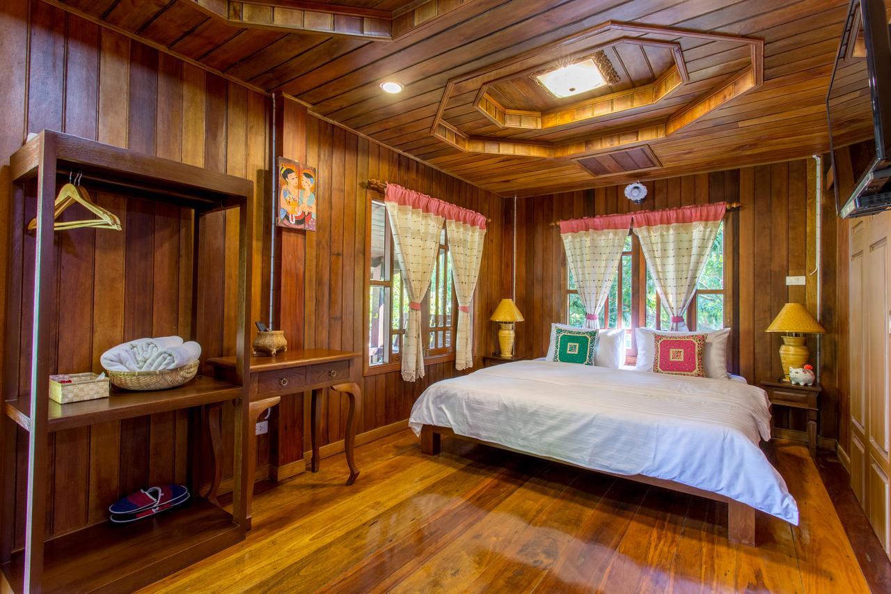 Suksatan Lamphun Hotel Buitenkant foto