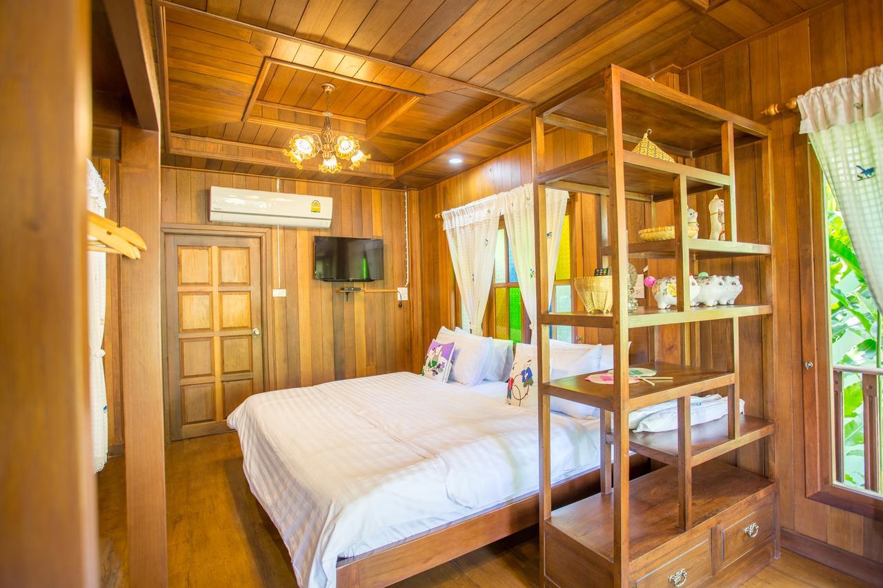 Suksatan Lamphun Hotel Buitenkant foto